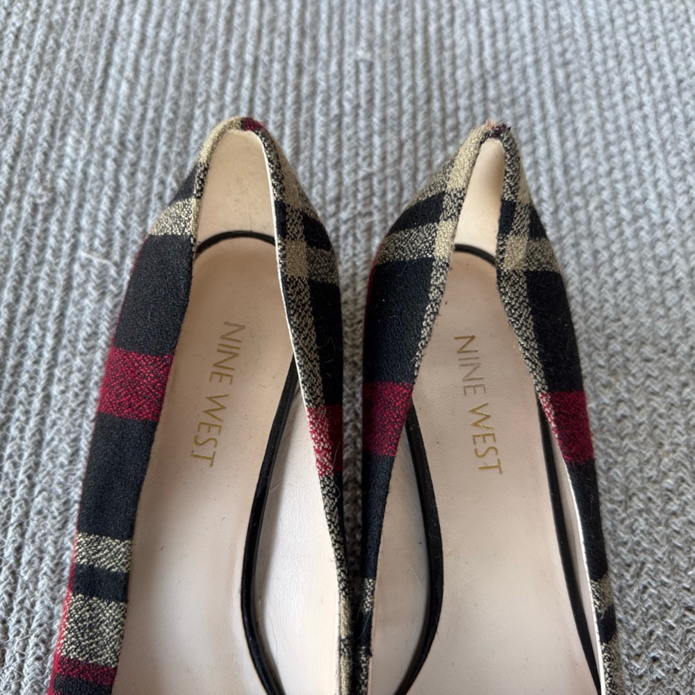 NINE WEST Red Black Plaid Square Toe Block Heel Ballet Flats Dress Shoes Sz 8 - Picture 2 of 8